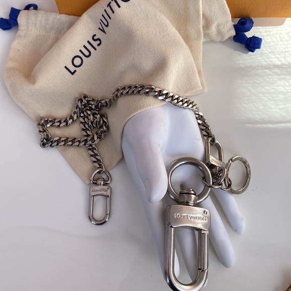 Rare Authentic Louis Vuitton Wallet Chain and Keychain 2 items 25.5” Unisex - Picture 7 of 17